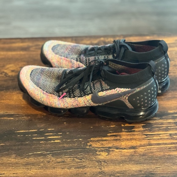 Nike Vapormax Flyknit Multicolor - Picture 2 of 3